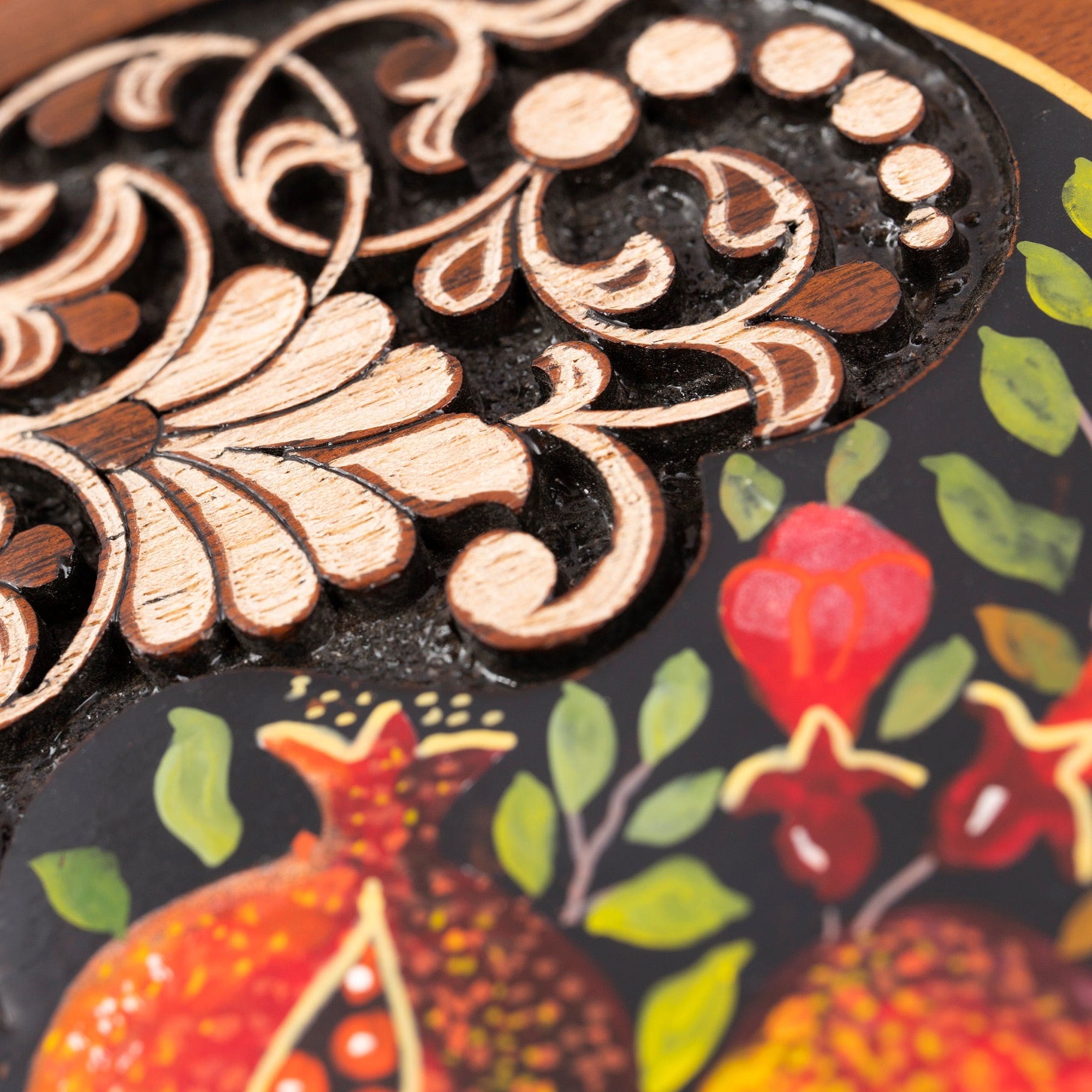 Leafy and Pomegranate-Themed Round Walnut Wood Jewelry Box - Pomegranate Treasure